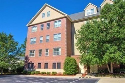107-1 Powder Mill Sq, Andover, MA, 01810-6512 | Card Image