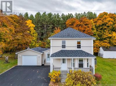 25 Knox St, House other with 3 bedrooms, 2 bathrooms and null parking in Miramichi NB | Image 1