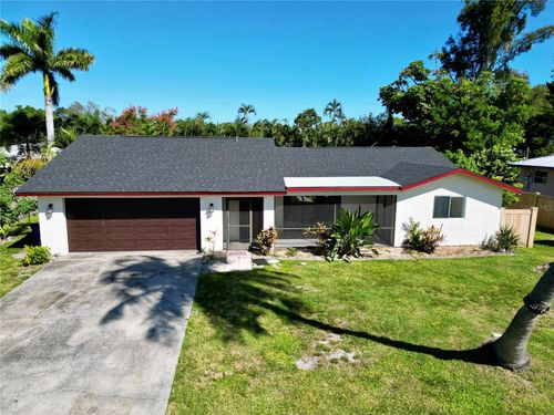 2461 Woodland Cir, Fort Myers, FL, 33907-5814 | Card Image