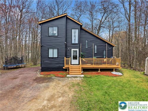 9196 Buttonwood Ct, Tobyhanna, PA, 18466-3841 | Card Image