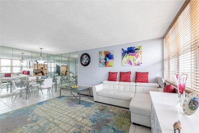 436 - 1801 S Ocean Dr, Condo with 1 bedrooms, 1 bathrooms and null parking in Hallandale Beach FL | Image 1