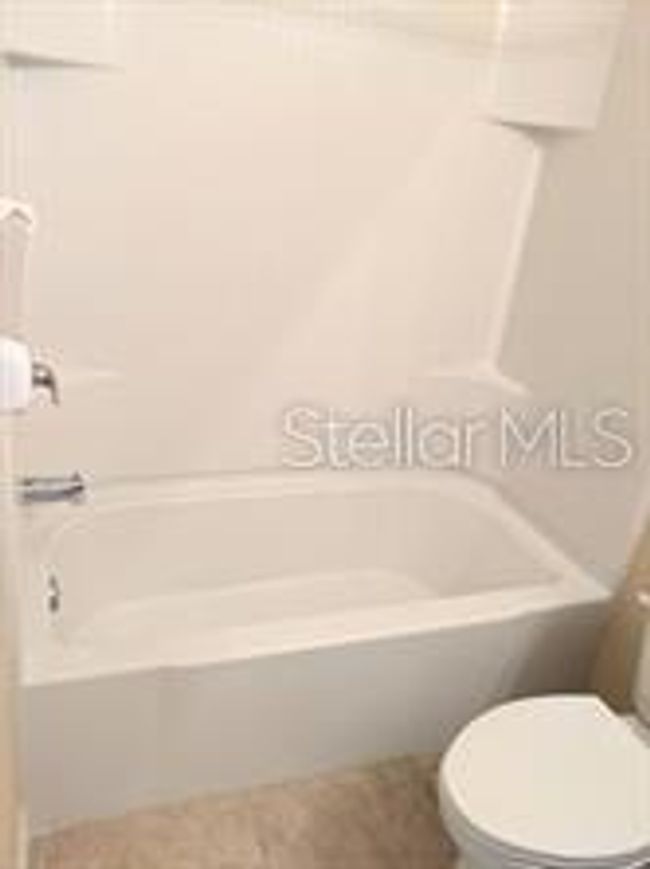Guest Bathroom | Image 19