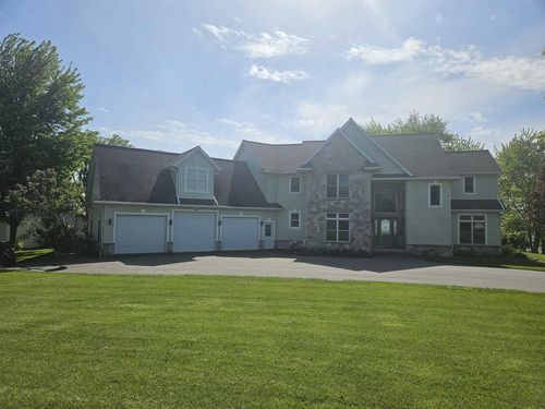 N2281 Lakewood Lane, BROTHERTOWN, WI, 53014 | Card Image