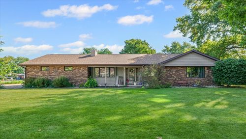 502 Mark Pl, Saint Joseph, IL, 61873-9158 | Card Image