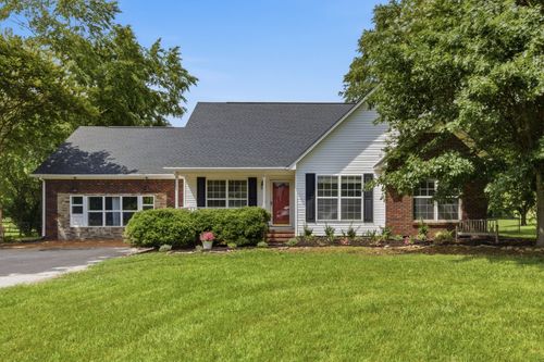 3609 Chunn Valley Dr, Spring Hill, TN, 37174-7546 | Card Image
