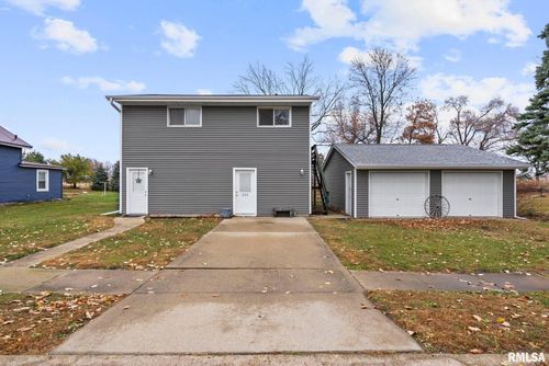 204 Main St, Calamus, IA, 52729-7701 | Card Image