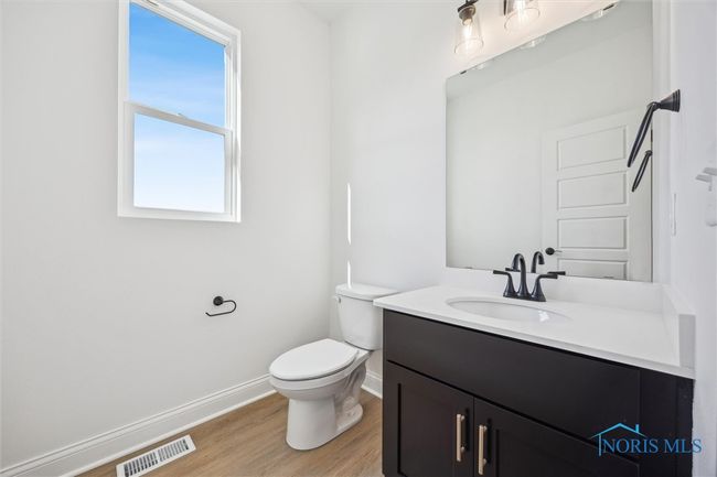 102 Kinloch Drive, House other with 4 bedrooms, 3 bathrooms and 2 parking in Perrysburg OH | Image 17