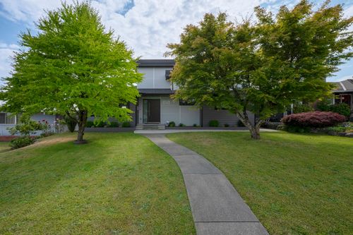 818 Massey St, New Westminster, BC, V3L4S9 | Card Image