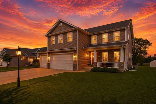 688 Village Pkwy, Lowell, IN, 46356 | Card Image
