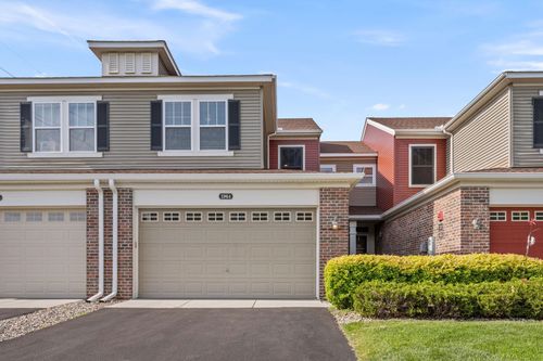 1964 Lincoln Ln, Chanhassen, MN, 55317-4775 | Card Image