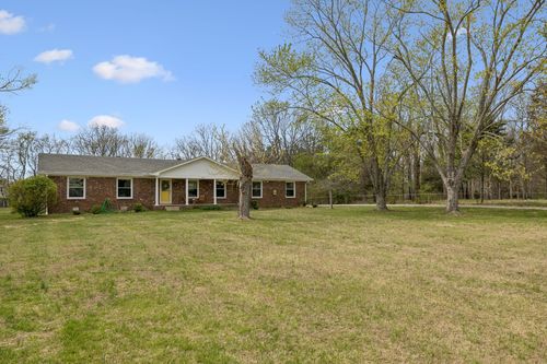 1026 Lennox Ave, Greenbrier, TN, 37073-4656 | Card Image