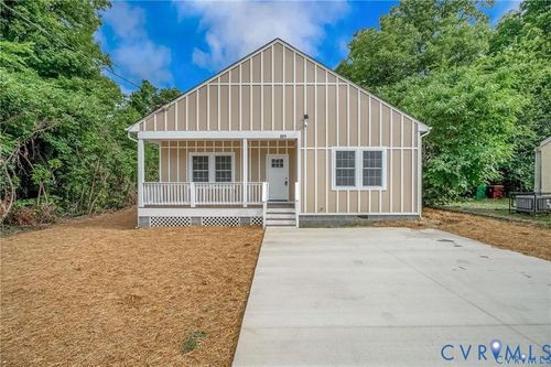 321 Mistletoe St, Petersburg, VA, 23803-6301 | Card Image