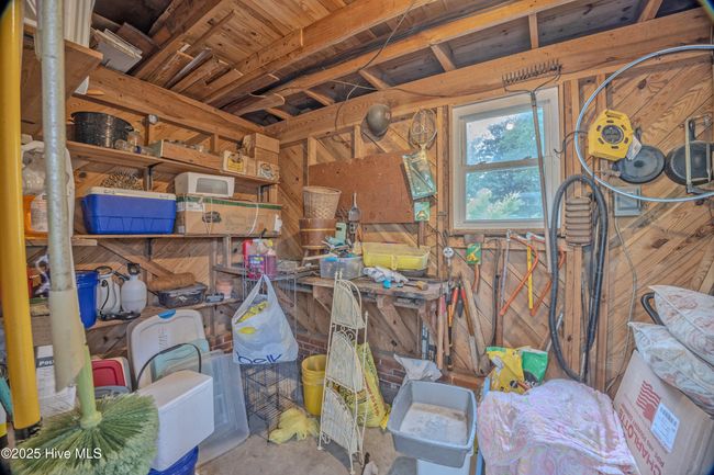 155 N Nc 111 Hwy, House other with 3 bedrooms, 2 bathrooms and null parking in Beulaville NC | Image 34