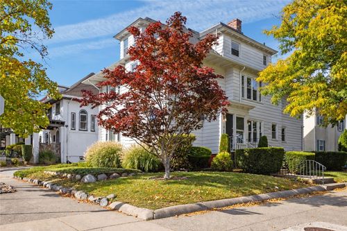 130 Elmgrove Ave, Providence, RI, 02906-4231 | Card Image