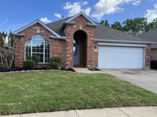 13356 Vista Glen Ln, Euless, TX, 76040-7275 | Card Image