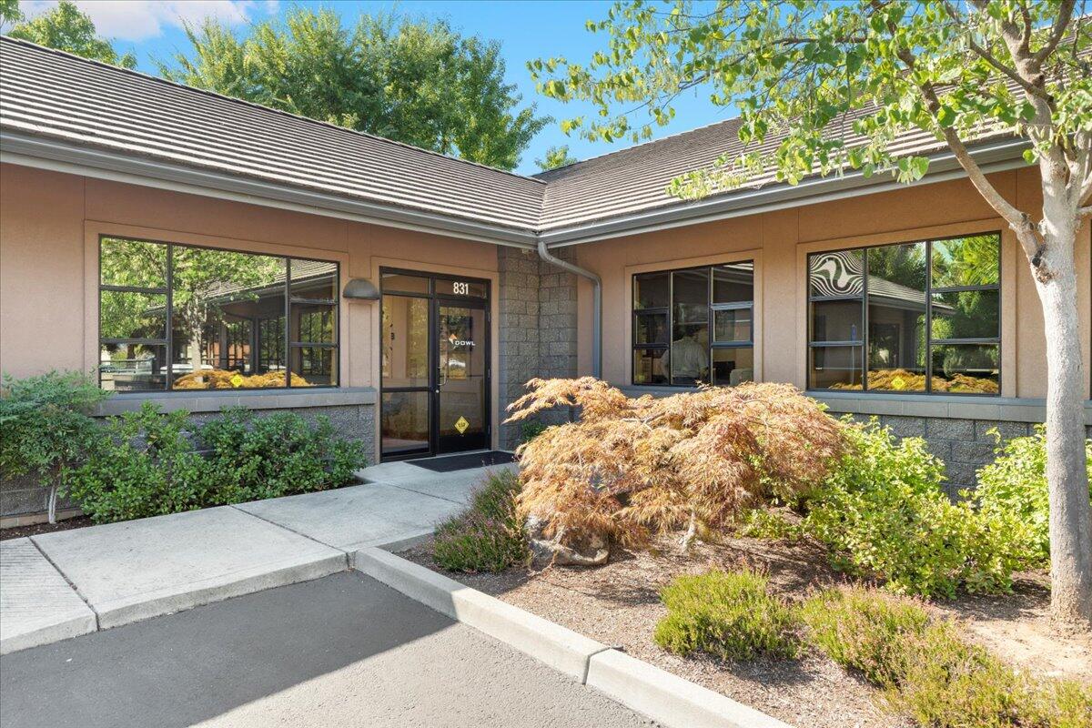 Commercial Lease in Medford 3