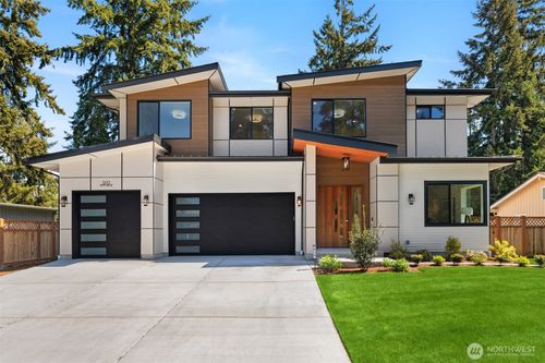 910 167th Avenue Ne, Bellevue, WA, 98008 | Card Image