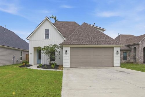 2121 Aubrianna Ln, Sulphur, LA, 70663-6038 | Card Image