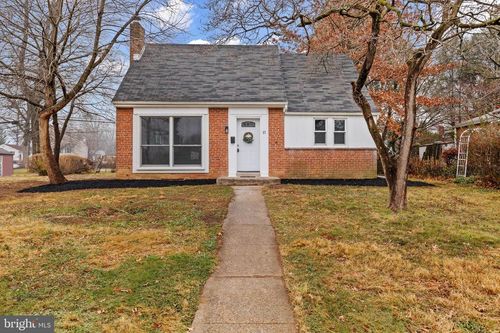 37 Highland Drive, CAMP HILL, PA, 17011 | Card Image