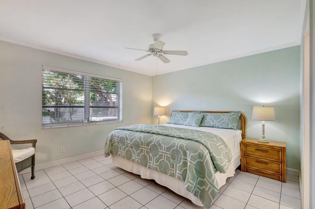 124 Sandal Ln, House other with 3 bedrooms, 2 bathrooms and null parking in Palm Beach Shores FL | Image 18
