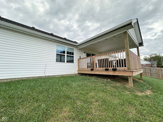 407 E Maple St, House other with 4 bedrooms, 2 bathrooms and null parking in Bainbridge IN | Image 57