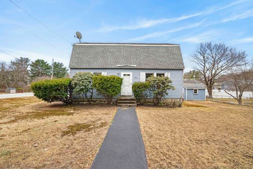 3954 Brown Ave, Manchester, NH, 03103-7009 | Card Image