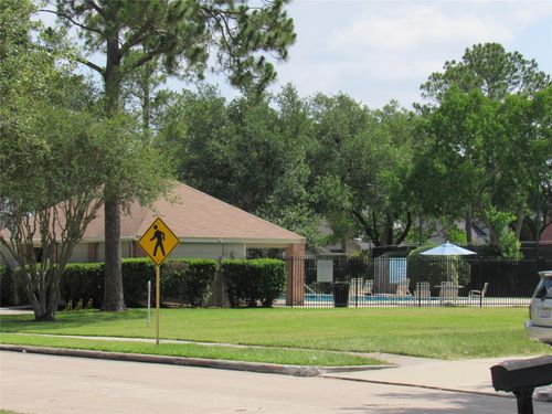 3926 Summit Valley Dr, Houston, TX, 77082-4102 | Card Image