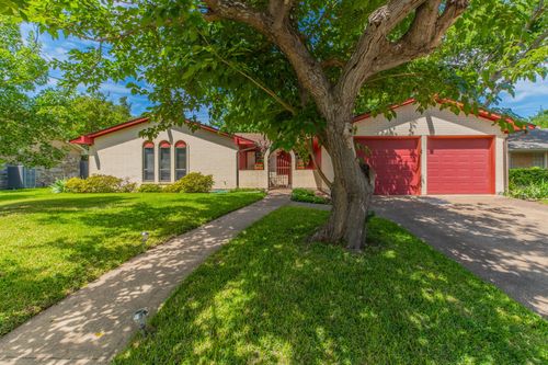 2221 Vanderbilt Ct, Denton, TX, 76201-0715 | Card Image