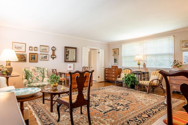 Pretty Hardwood Flooring too | Image 19