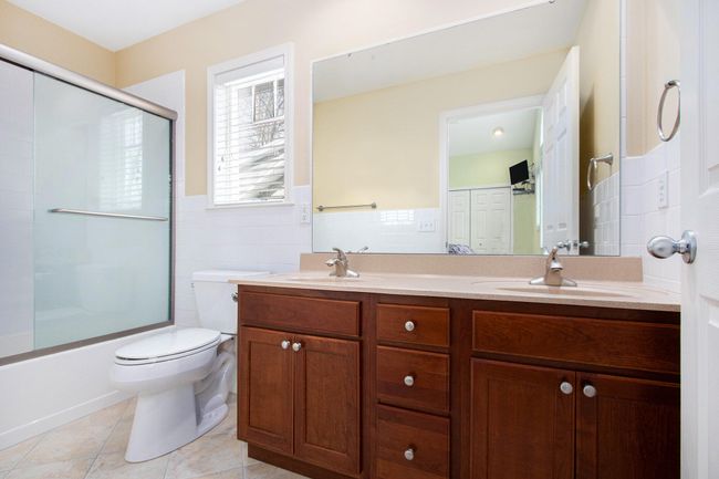 35 3 Rd St, House other with 4 bedrooms, 3 bathrooms and null parking in South Haven MI | Image 12