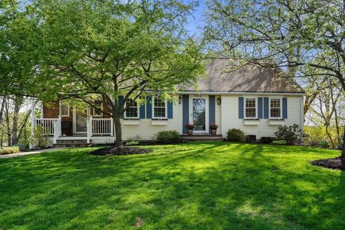 22 Crest Rd, Framingham, MA, 01702-5607 | Card Image