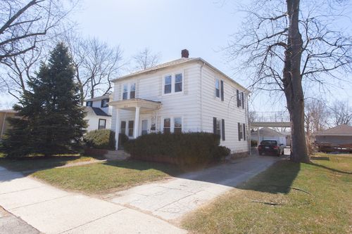 2-18324 Burnham Ave, Lansing, IL, 60438-3093 | Card Image
