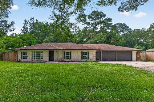 18747 Woodridge Dr, Conroe, TX, 77302-6001 | Card Image