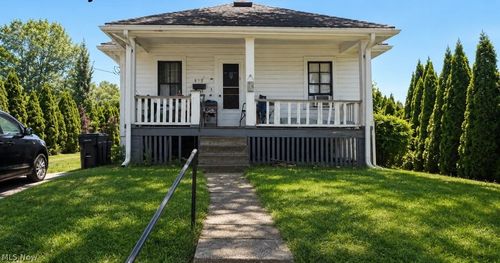 528 Taylor Street, Zanesville, OH, 43701 | Card Image