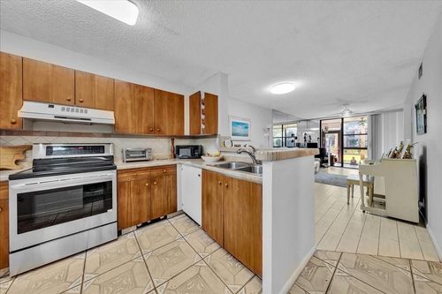 105-7737 Nw 79th Ave, Tamarac, FL, 33321-2843 | Card Image