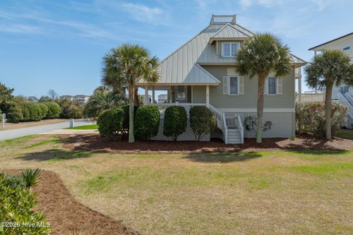 1 Cape Ln, N Topsail Beach, NC, 28460-9618 | Card Image