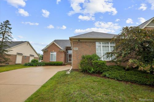 16718 Carriage Way, Northville, MI, 48168-6601 | Card Image