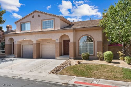 1633 Cave Spring Dr, Henderson, NV, 89014-7414 | Card Image