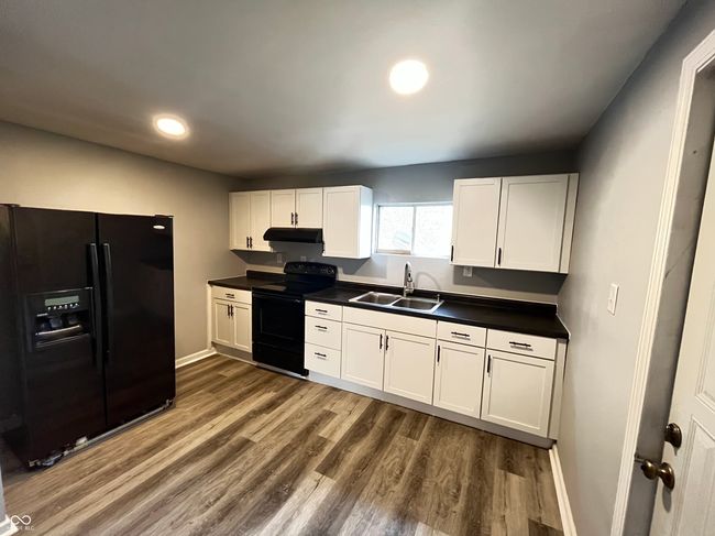 1308 W 18 Th St, House other with 2 bedrooms, 2 bathrooms and null parking in Indianapolis IN | Image 13