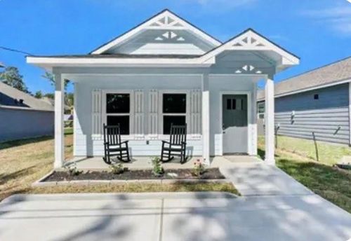 15797 Sweetgum Dr, Montgomery, TX, 77356-2246 | Card Image