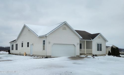 7105 N Elliston Trowbridge Rd, Martin, OH, 43445-9728 | Card Image