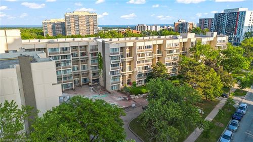 523-1300 Marlborough Crt, Oakville, ON, L6H2S2 | Card Image