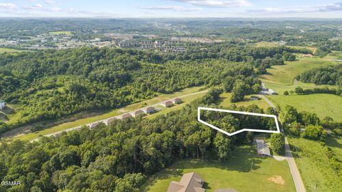 3 Ridge Rd, Sevierville, TN, 37862 | Card Image