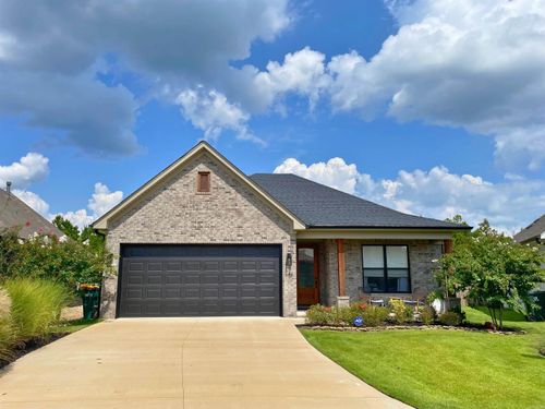 51 Saffron Cir, Little Rock, AR, 72223-8031 | Card Image