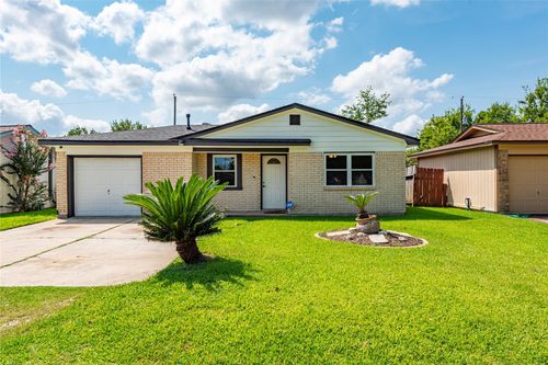 10802 Bois D Arc St, La Porte, TX, 77571-9508 | Card Image