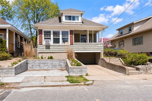 183 Narragansett St, Cranston, RI, 02905-4109 | Card Image