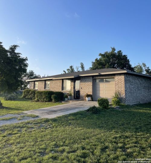 123 Turkey Dr, Harper, TX, 78631-9349 | Card Image