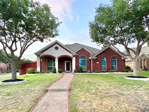 9708 Grassland Dr, Frisco, TX, 75035-3103 | Card Image