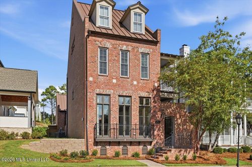 234 N Natchez Dr, Madison, MS, 39110-6941 | Card Image