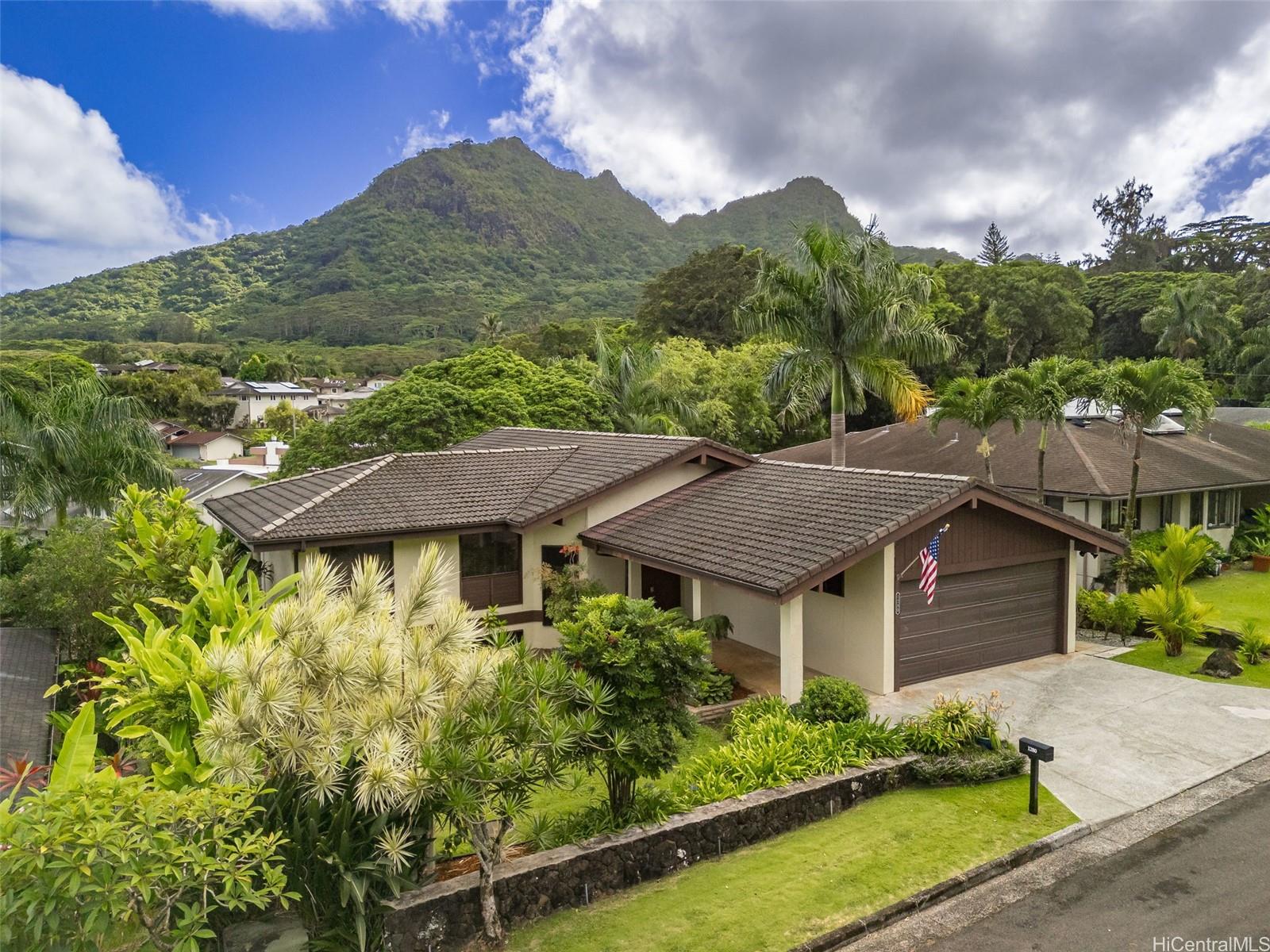 Puualoha St, Kailua, HI 96734